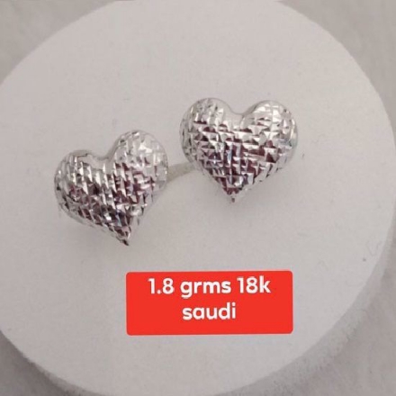 Picture of Saudi White Gold Earrings 18K - 1.8g