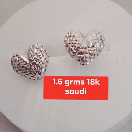 Picture of Saudi White Gold Earrings 18K - 1.6g