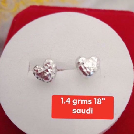 Picture of Saudi White Gold Earrings 18K - 1.4g