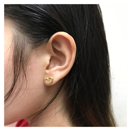 Picture of 18K -  Saudi Gold Jewelry Heart Channel Earrings