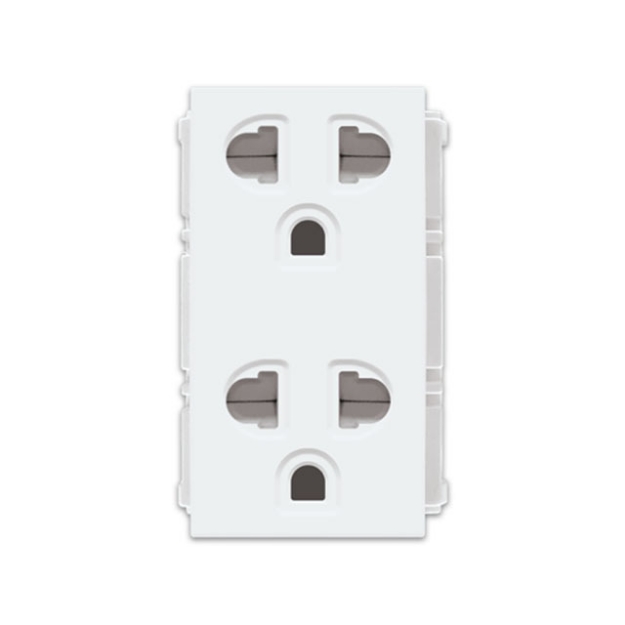 Picture of Duplex Universal Outlet with Ground & Shutter, RWO11